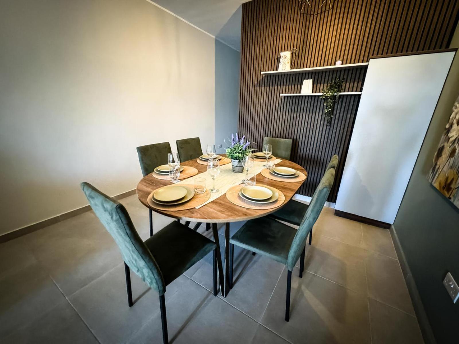 Centrally Located, Well Equipped, Stylish Flat. St. Paul's Bay Exterior photo